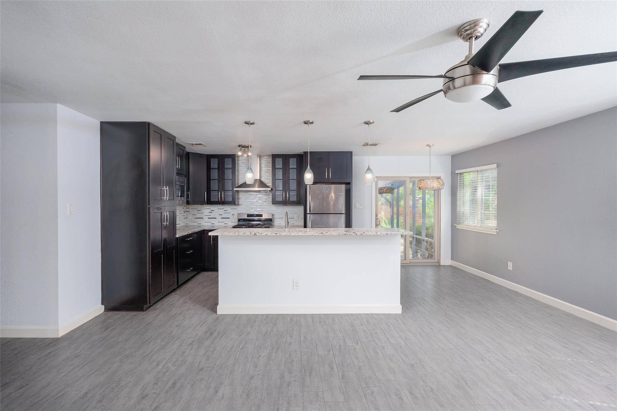 802 Prince Valiant DR, Austin, TX 78745