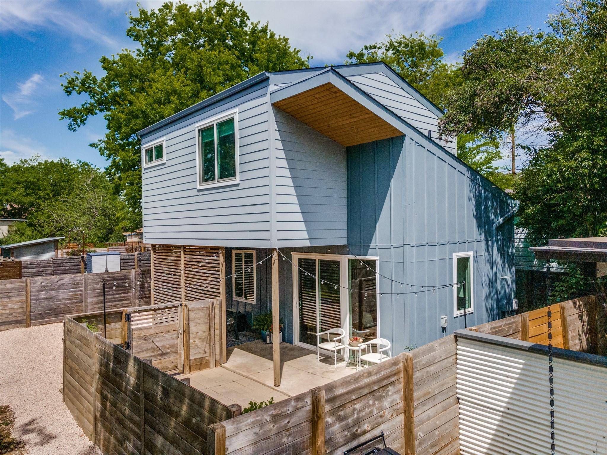 919 E 51st ST #B, Austin, TX 78751
