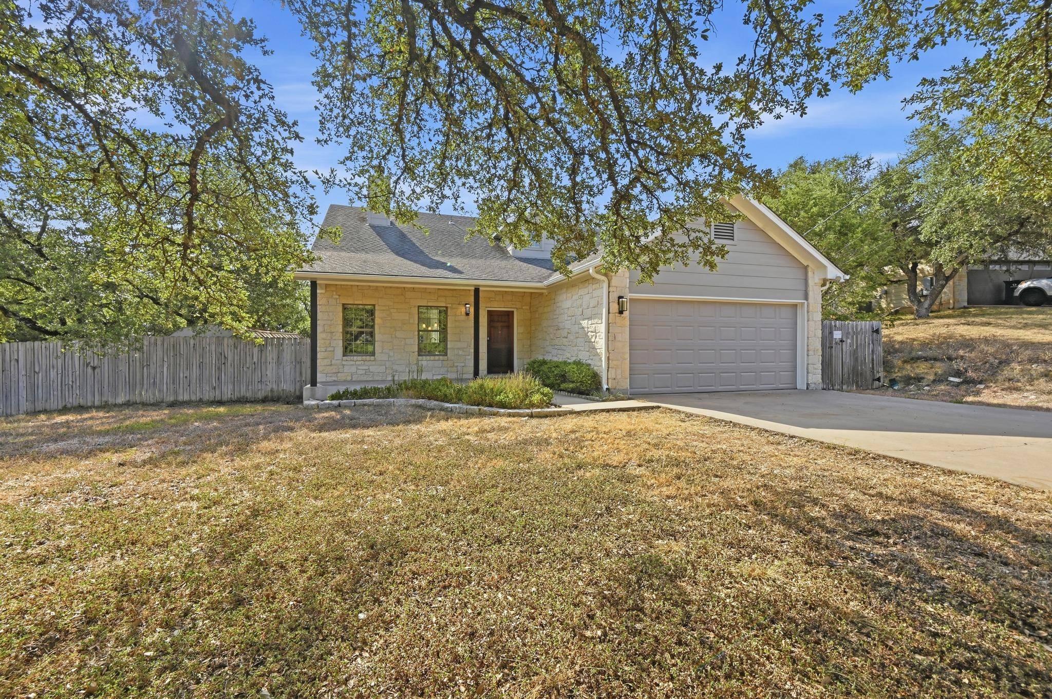 22407 Briarcliff DR, Spicewood, TX 78669