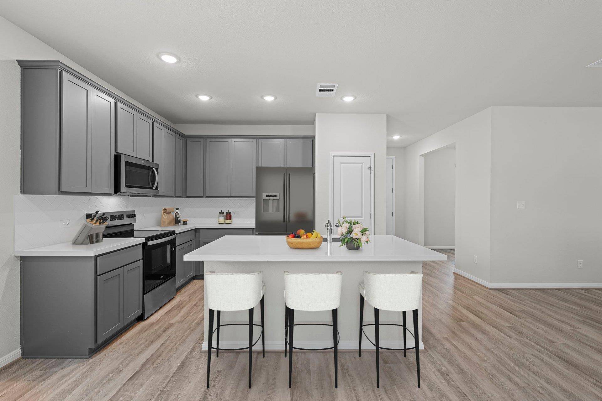 106 Cherry Blossom LN, Taylor, TX 76574