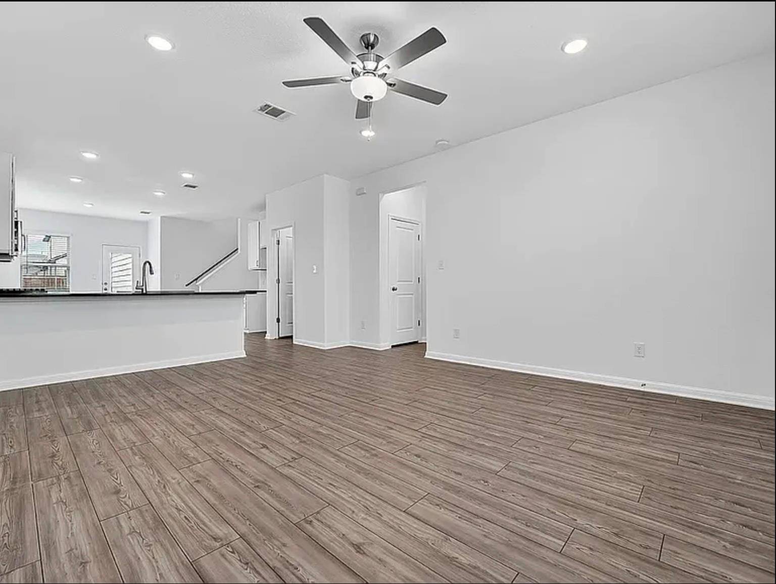 203 Betsy RD, Hutto, TX 78634