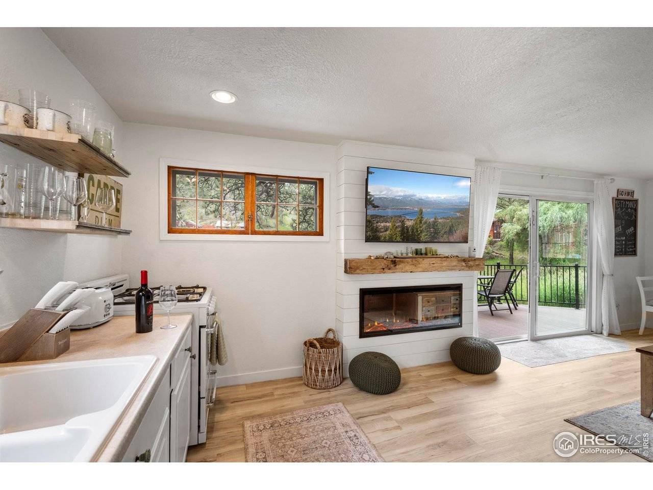 35 Misty Manor, Drake, CO 80515
