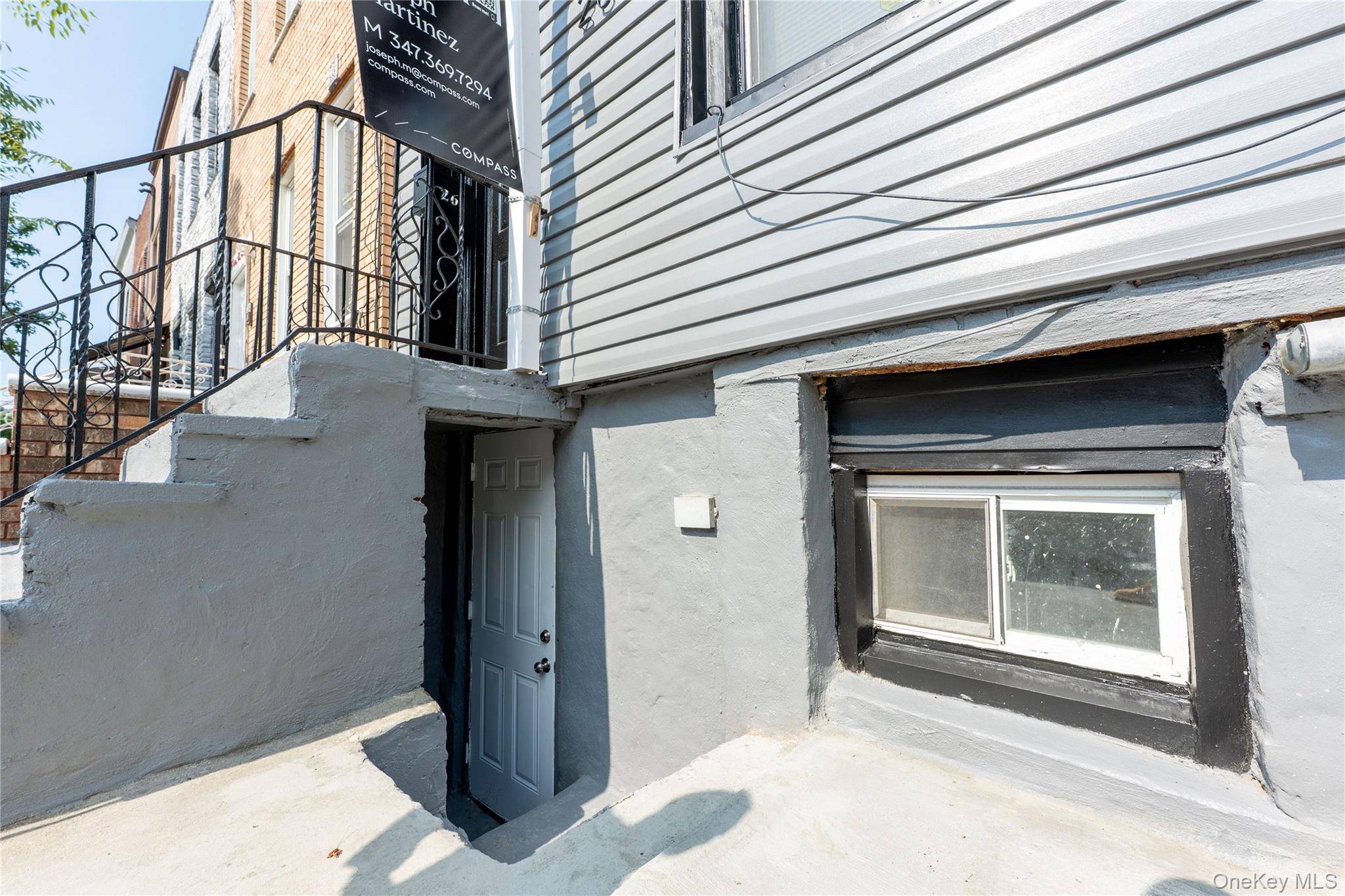 26 Gunther PL, Brooklyn, NY 11233