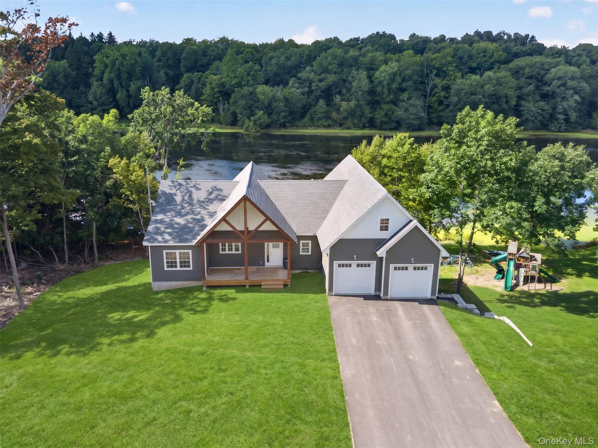 86 Shore BLVD, Slate Hill, NY 10973