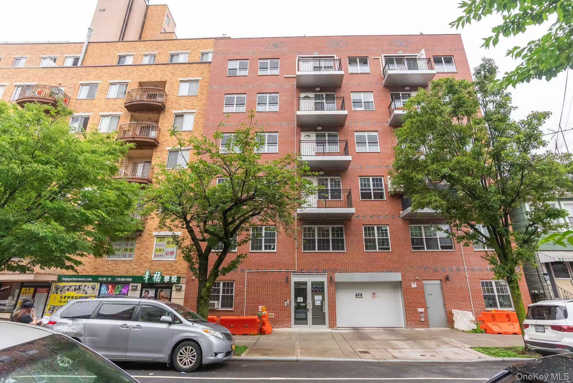141-15 Cherry AVE #3C, Flushing, NY 11355