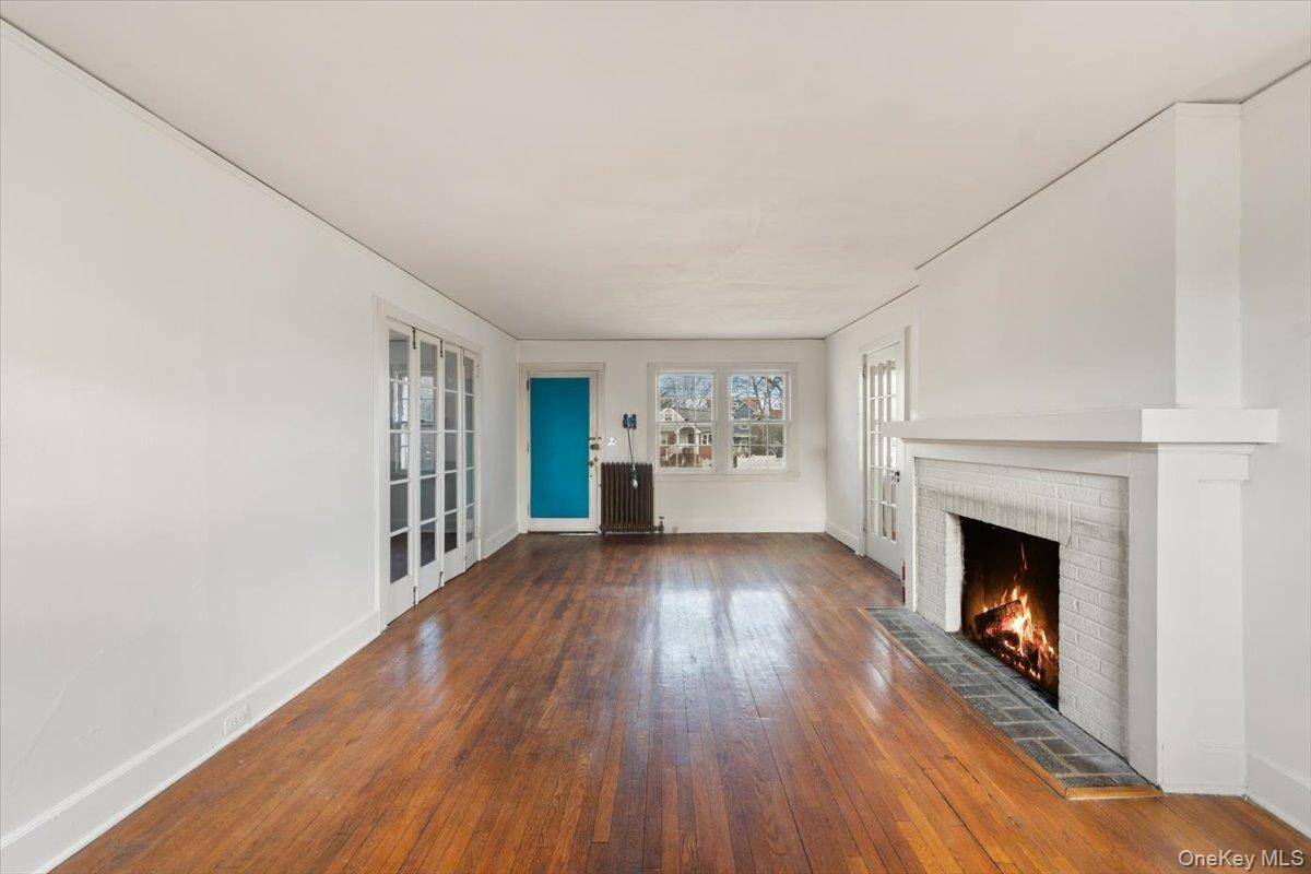 310 W 263rd ST, Bronx, NY 10471
