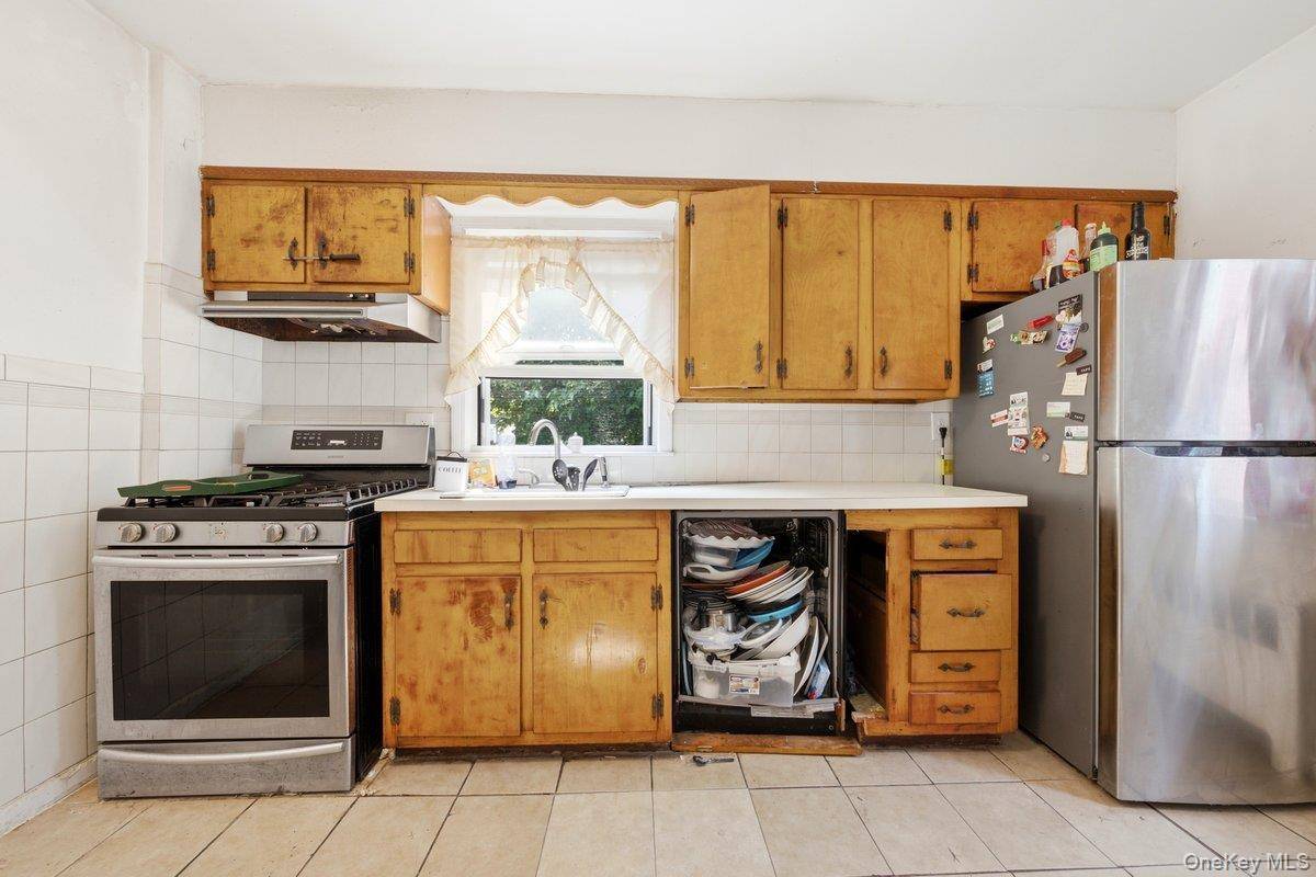 290 First ST, Yonkers, NY 10704