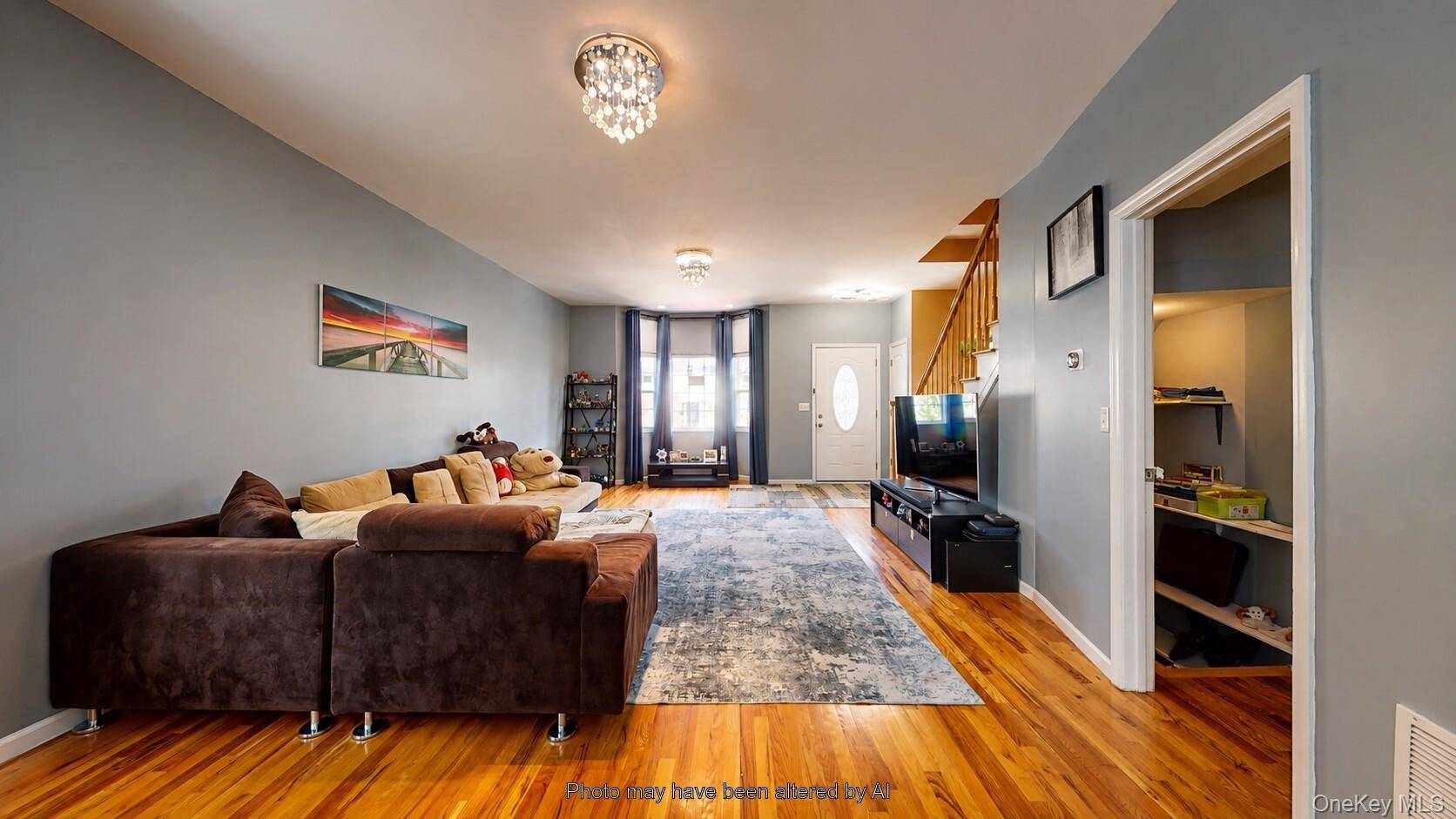 810 Nugent AVE, Staten Island, NY 10306