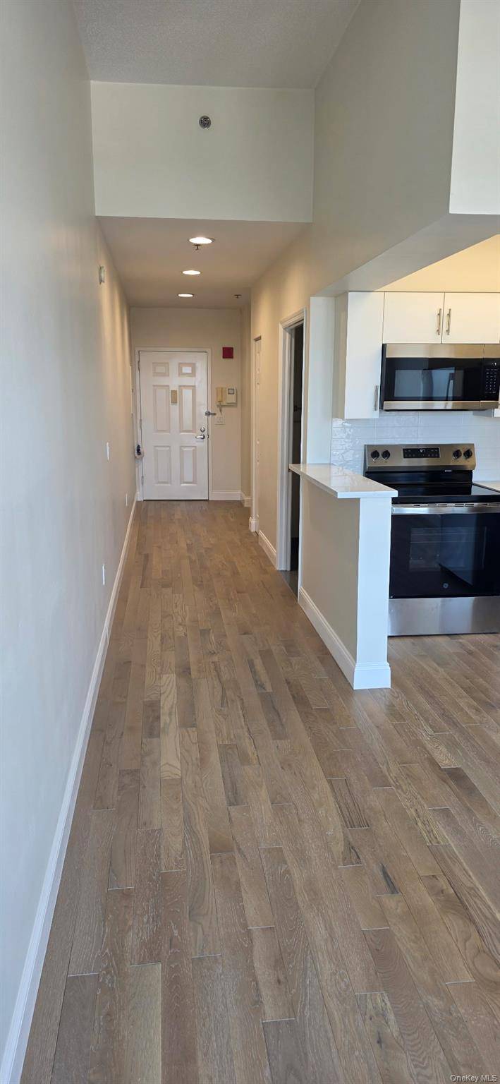 100 New Roc City PL #315, New Rochelle, NY 10801