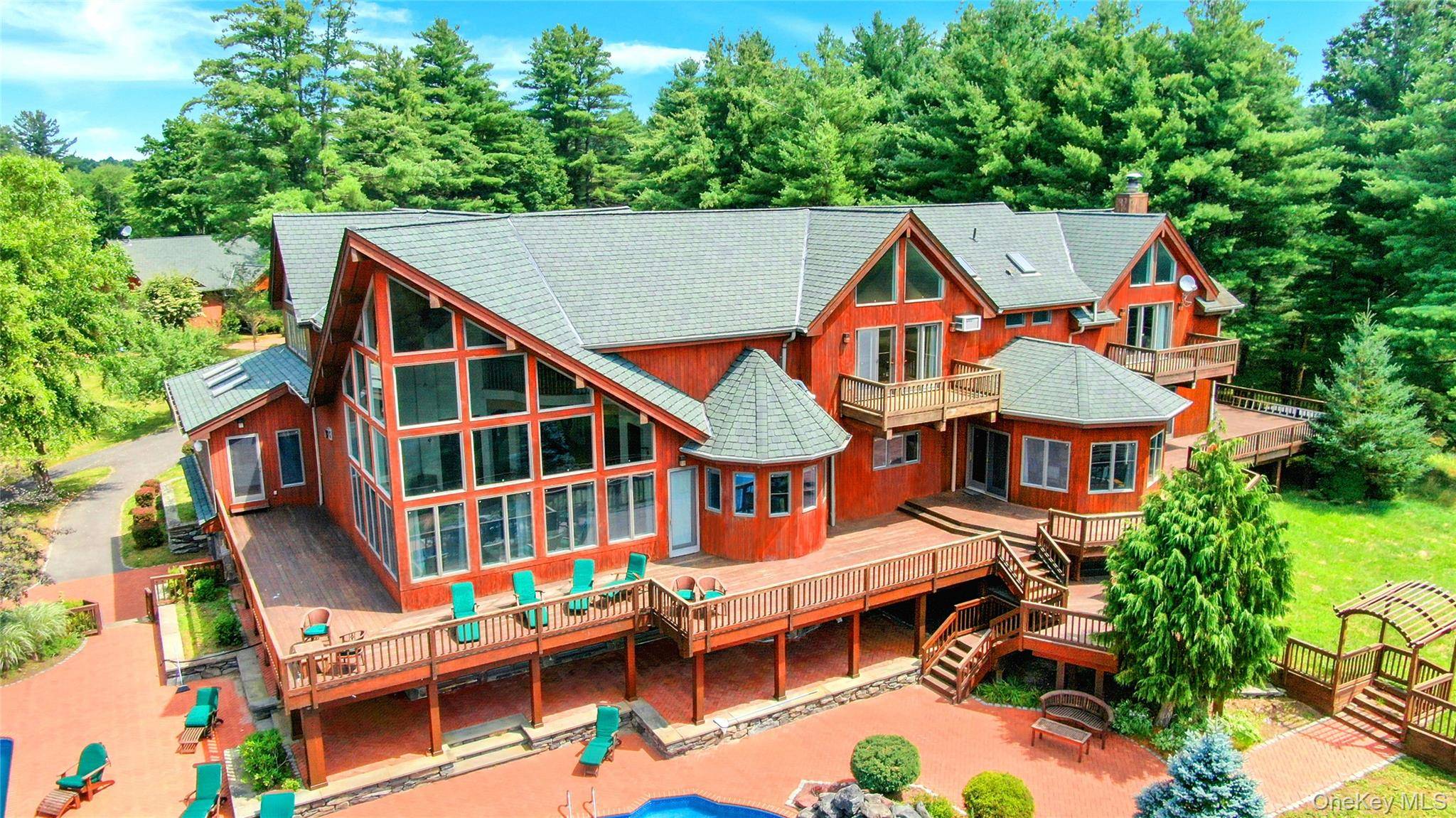 941 Starlight RD, Monticello, NY 12701