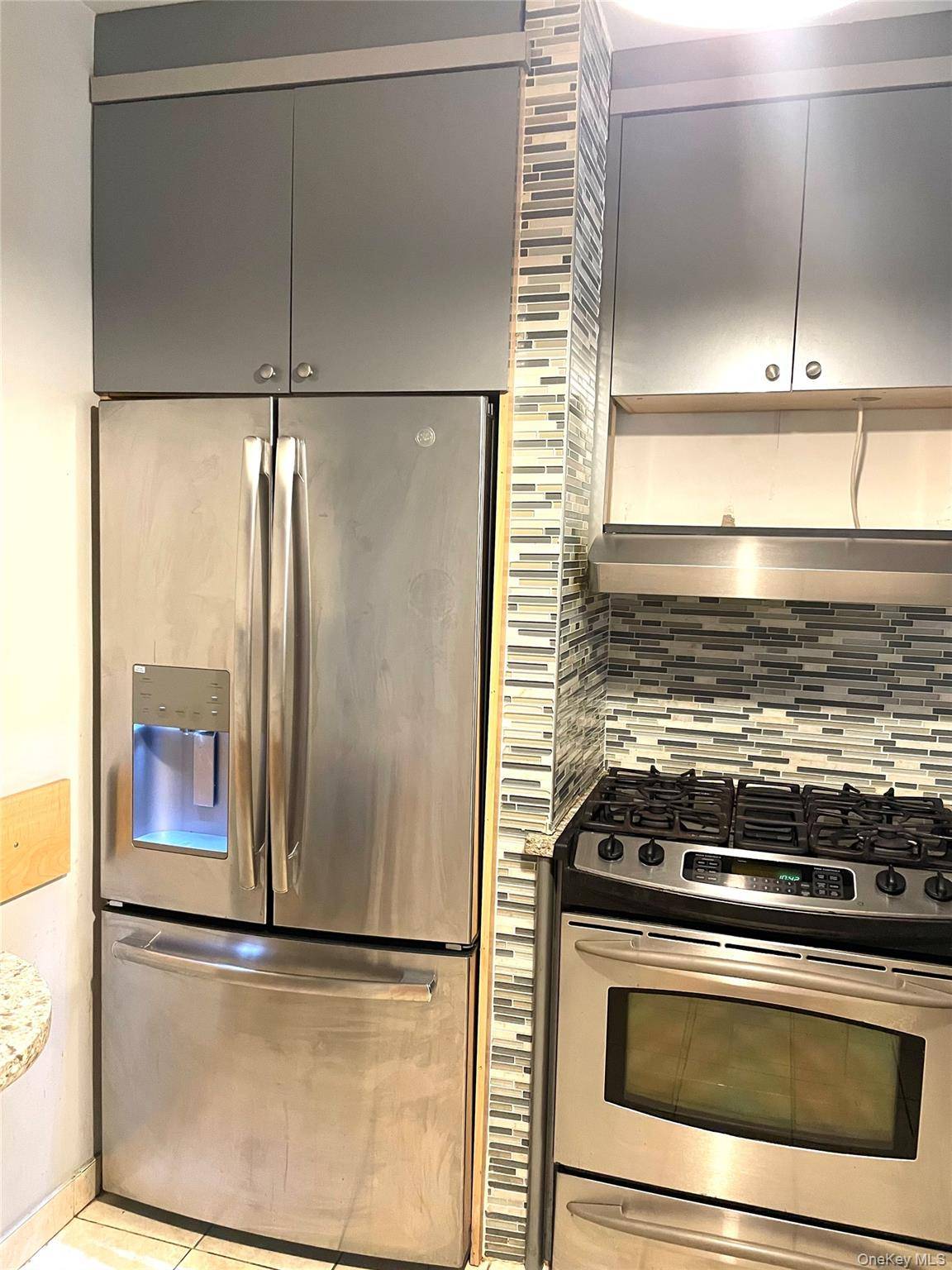 110-45 Queens BLvd #215, Forest Hills, NY 11375