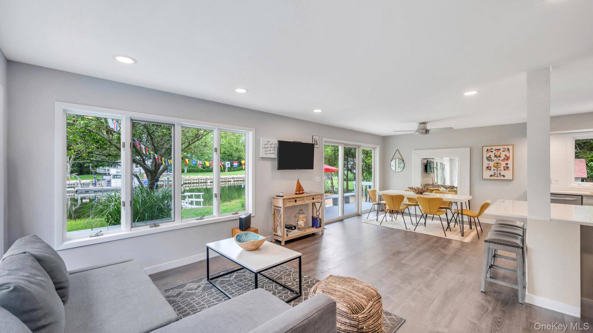 470 Windy Point LN, Southold, NY 11971