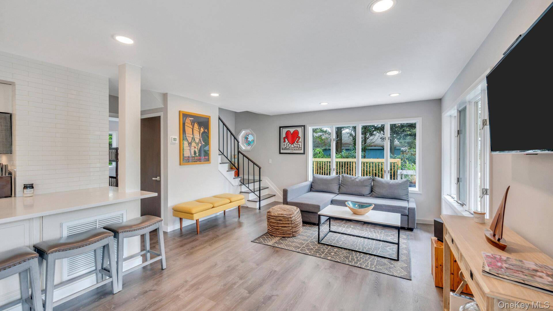 470 Windy Point LN, Southold, NY 11971