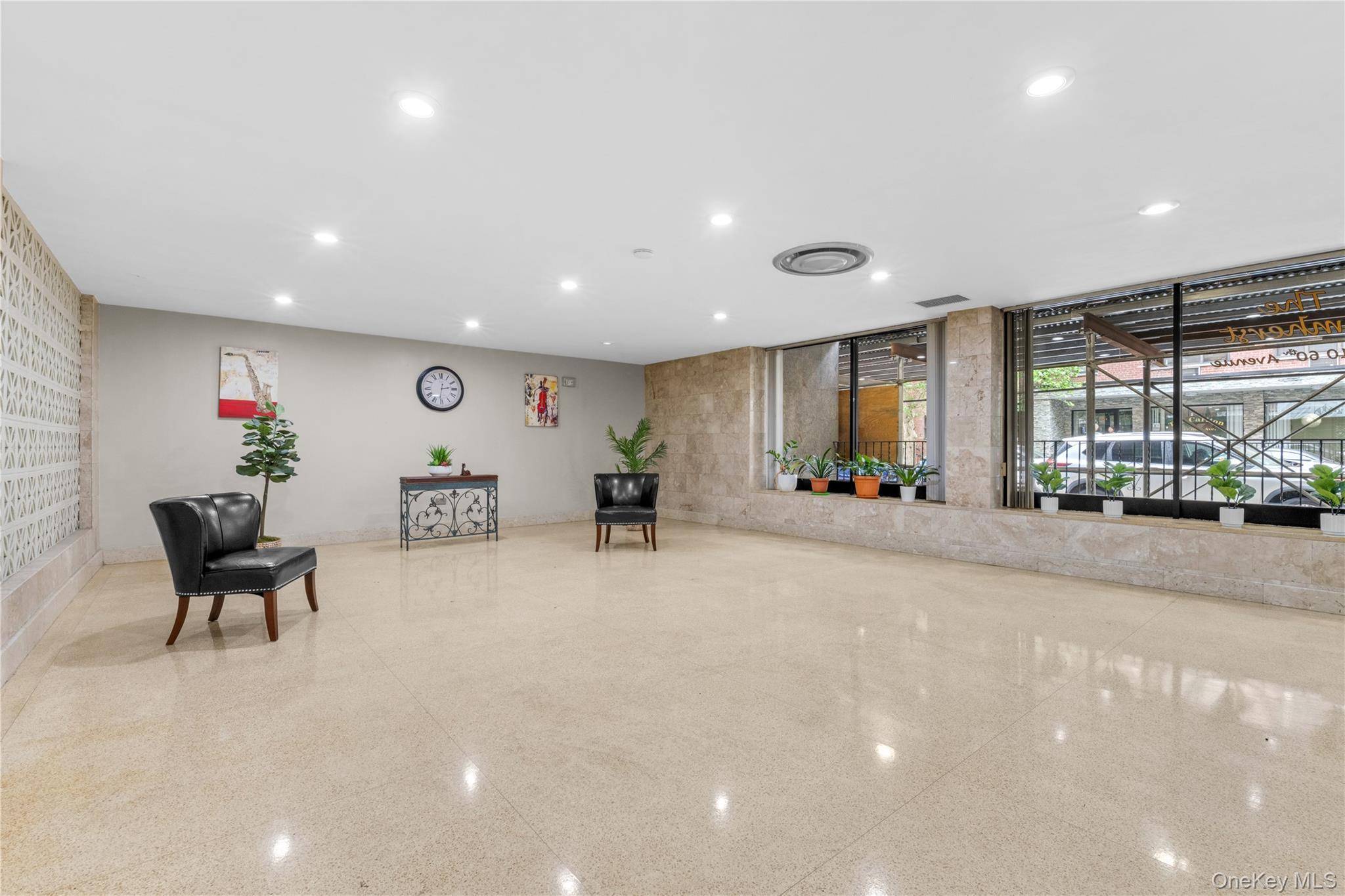 99-10 60Ave #3B, Corona, NY 11368