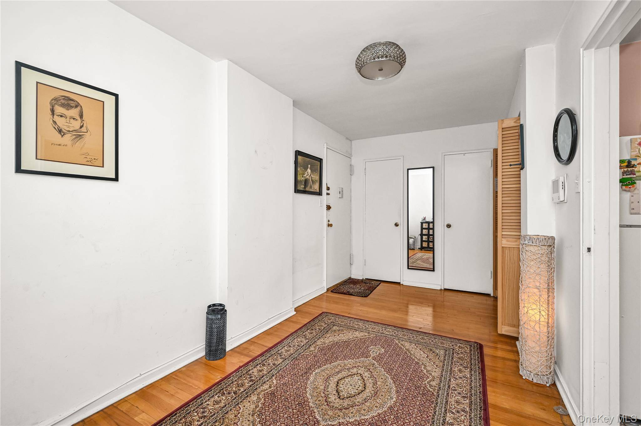99-10 60Ave #3B, Corona, NY 11368