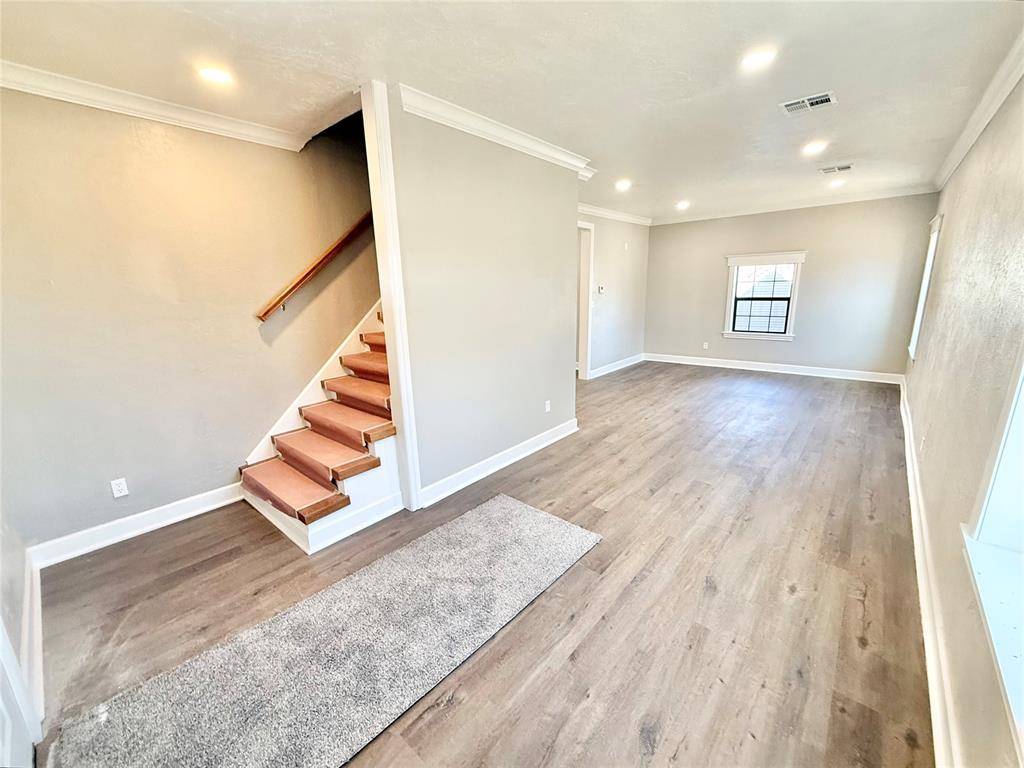 1501 N Lee ST, Altus, OK 73521