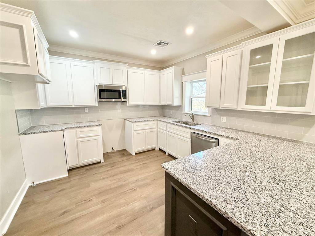 1501 N Lee ST, Altus, OK 73521