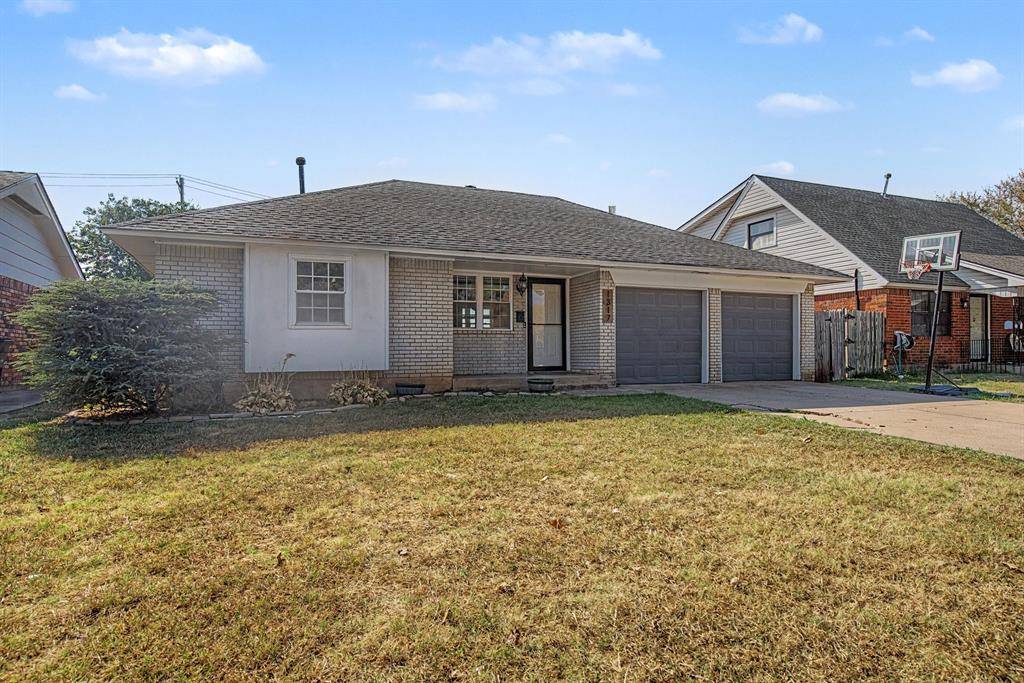 1317 Lawton AVE, Moore, OK 73160