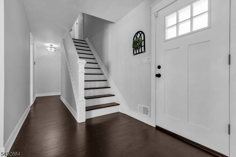 1117 Cambridge Ln, Bridgewater Twp., NJ 08807