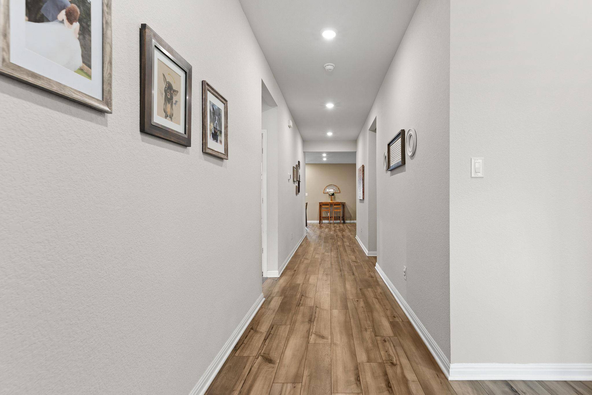934 Main ST, Hutto, TX 78634