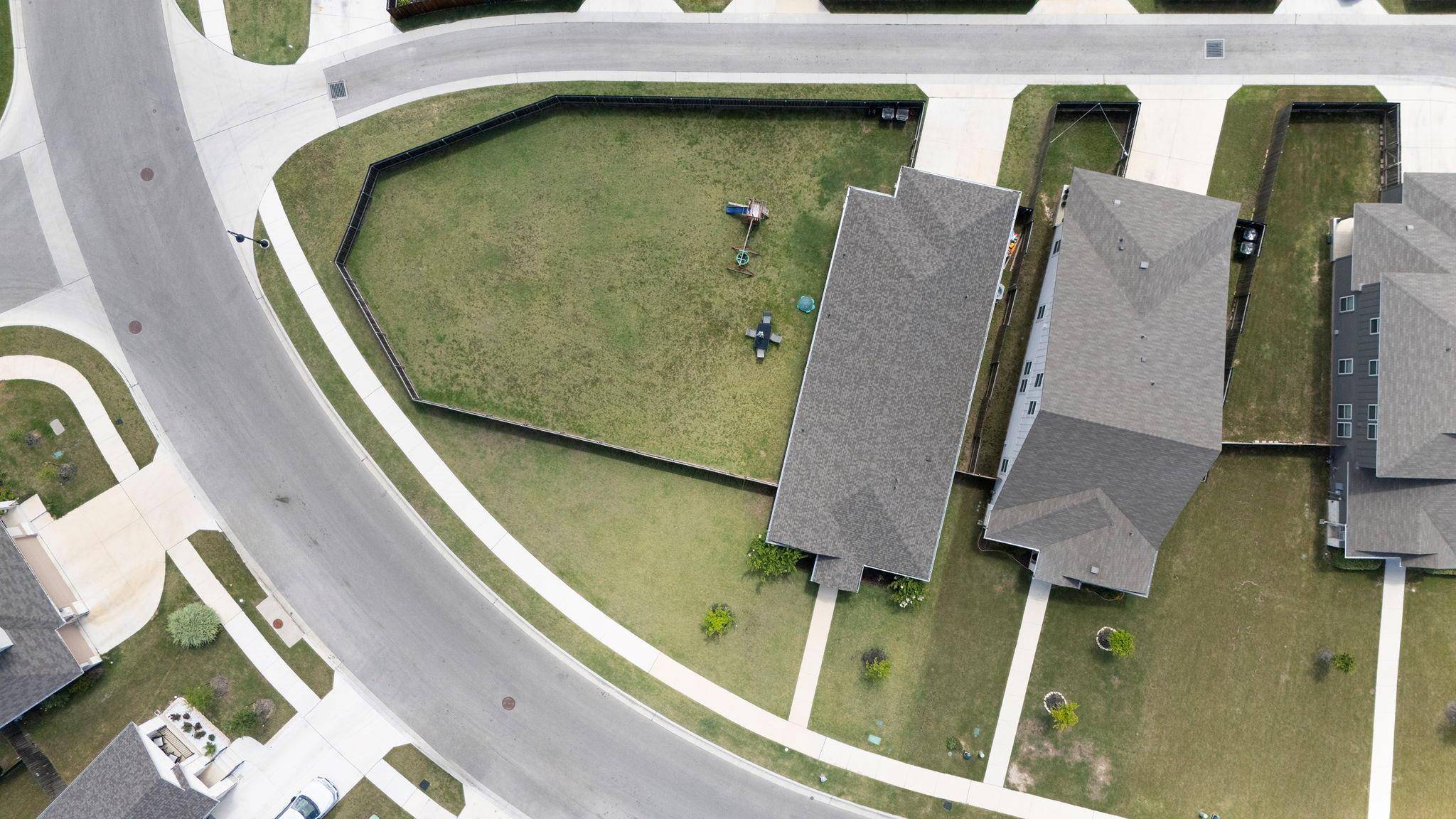 934 Main ST, Hutto, TX 78634