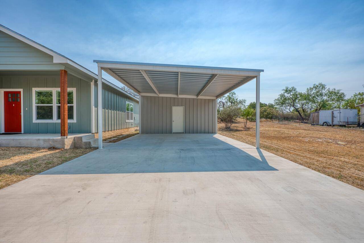3340 Cactus TRL, Kingsland, TX 78639