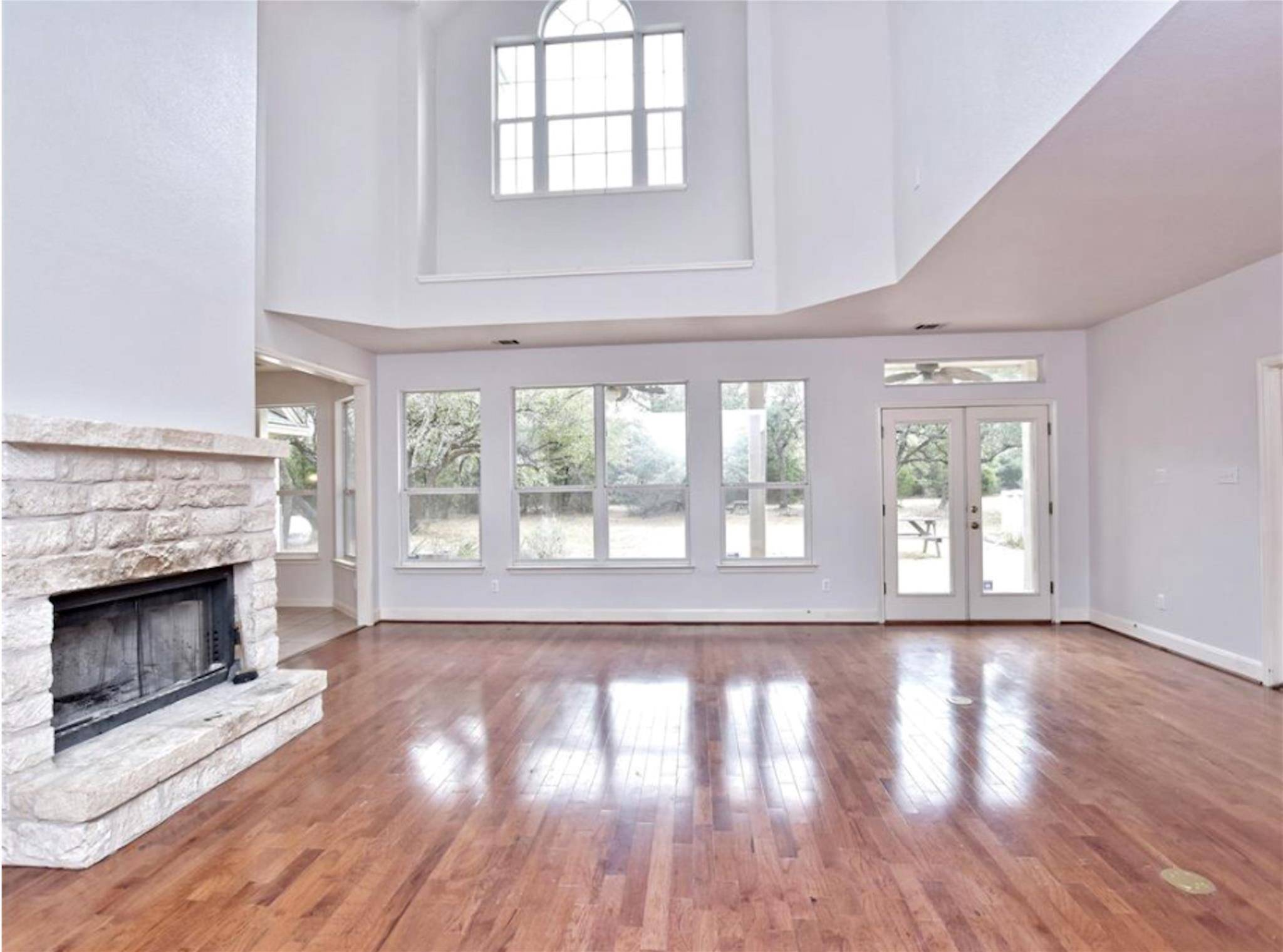 160 Sundance TRL, Liberty Hill, TX 78642