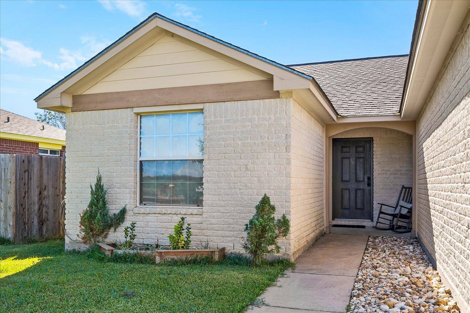Address not disclosed, Lockhart, TX 78644