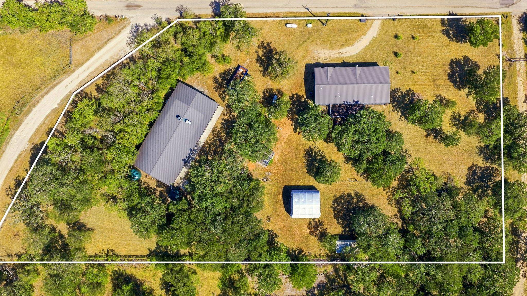 615 Green Acre DR, Dale, TX 78616