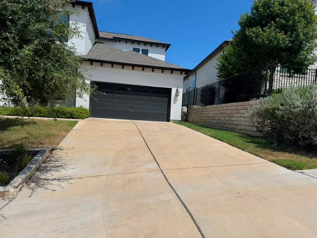 4529 Port Bari DR, Leander, TX 78641