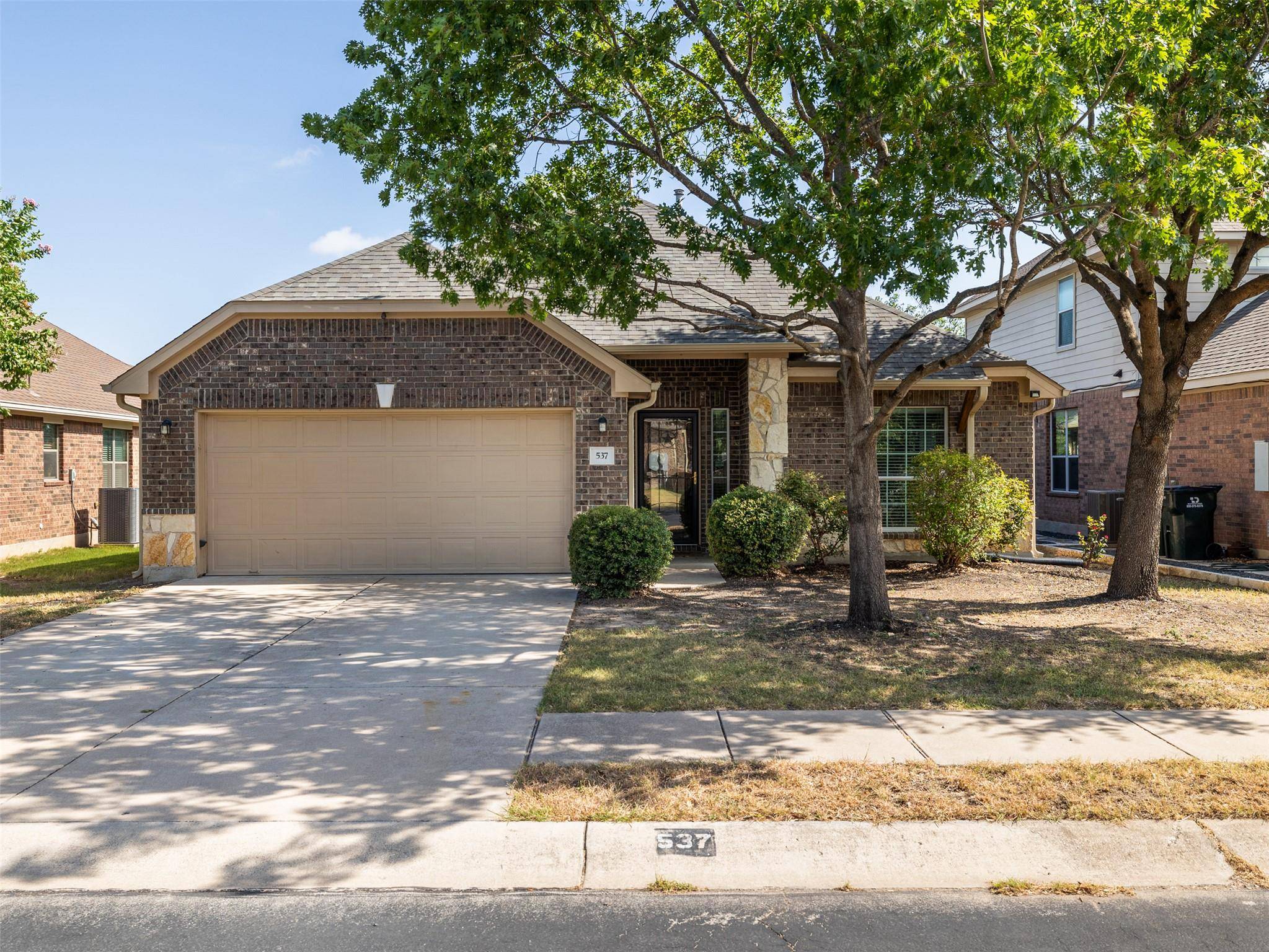 537 Bluehaw DR, Georgetown, TX 78628