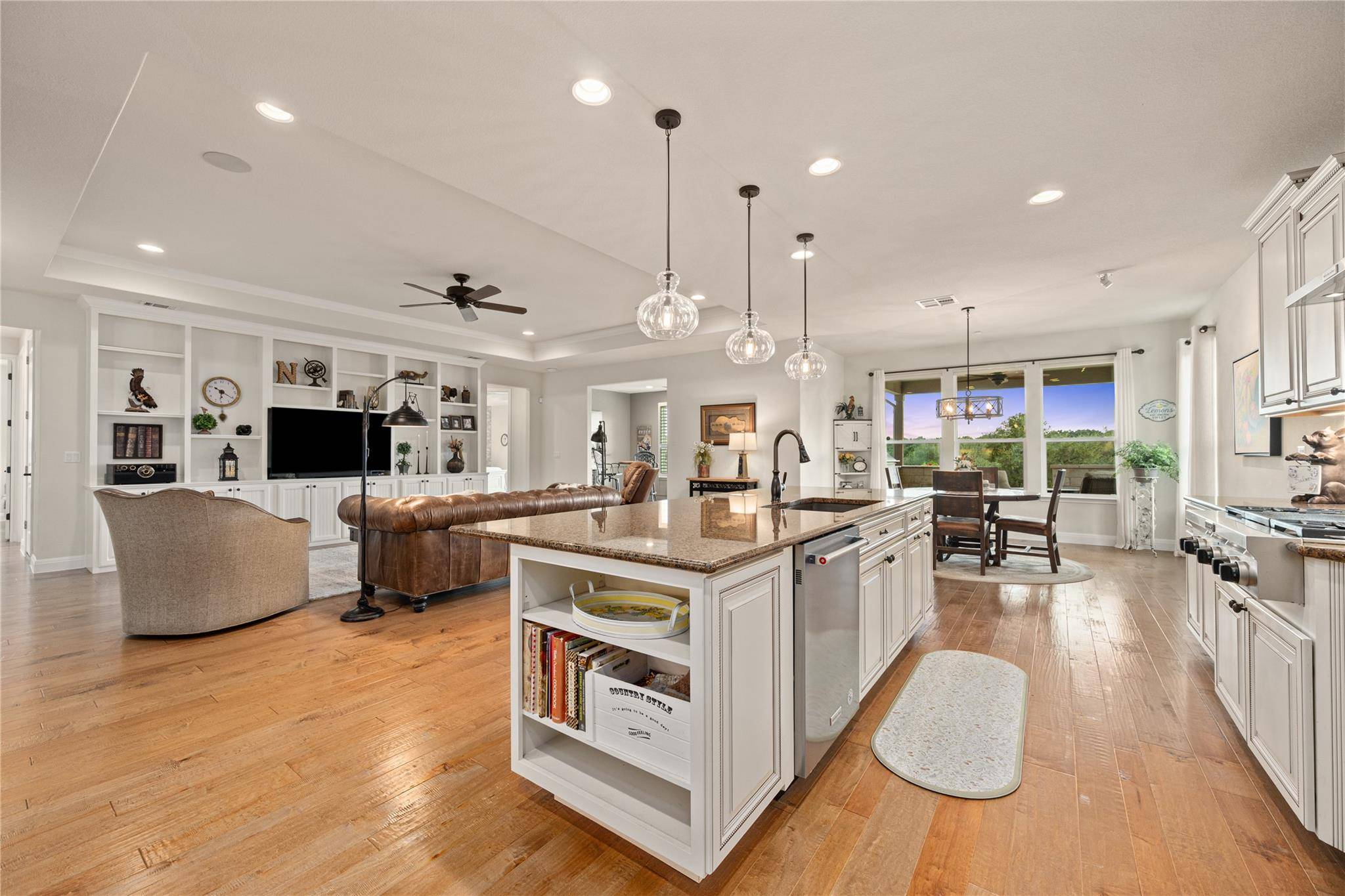 220 Fairway Ridge RD, Georgetown, TX 78633