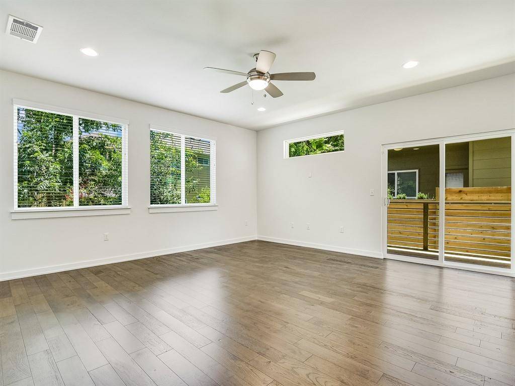 6800 Menchaca RD #39, Austin, TX 78745