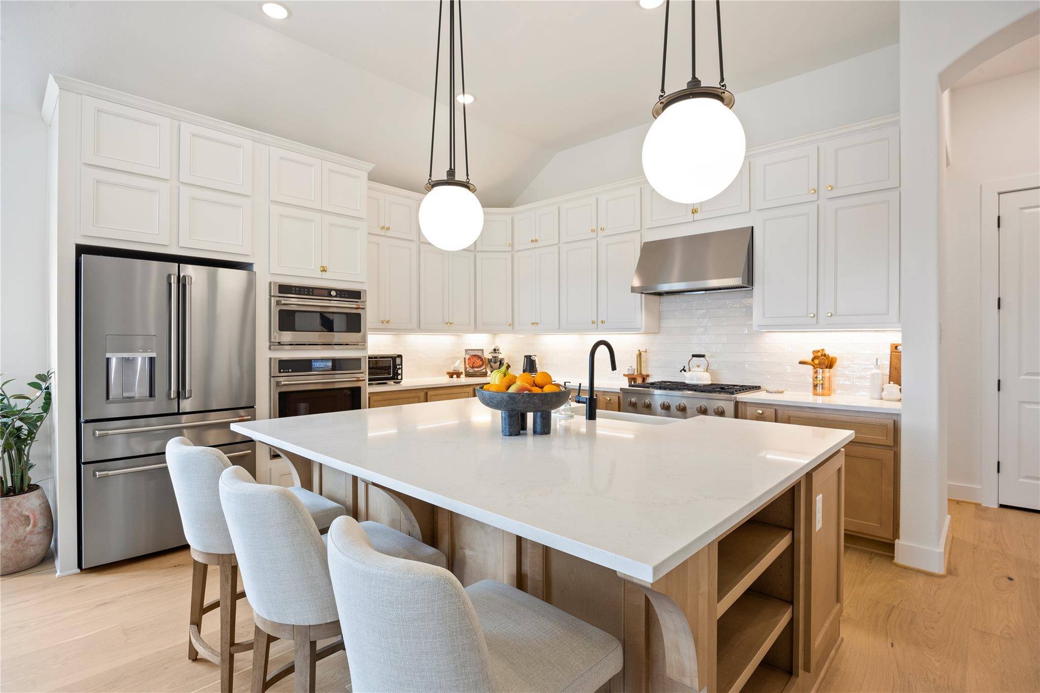 1204 Addison LN, Georgetown, TX 78628