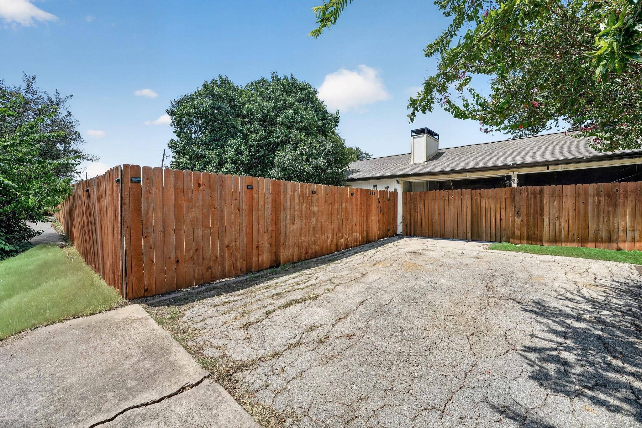 1628 Royal Hill DR, Austin, TX 78741