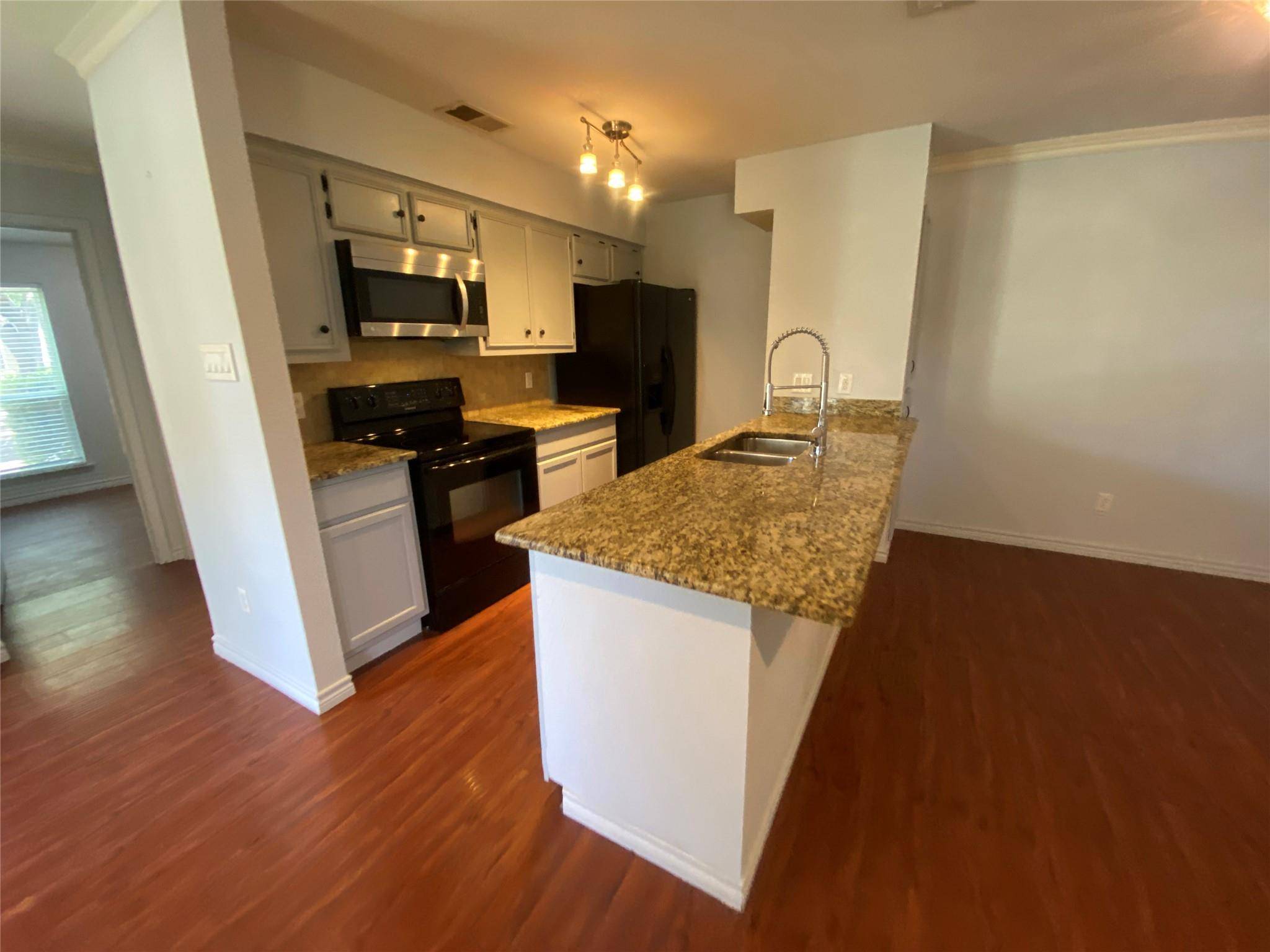 10616 Mellow Meadows Dr MDWS #11D, Austin, TX 78750