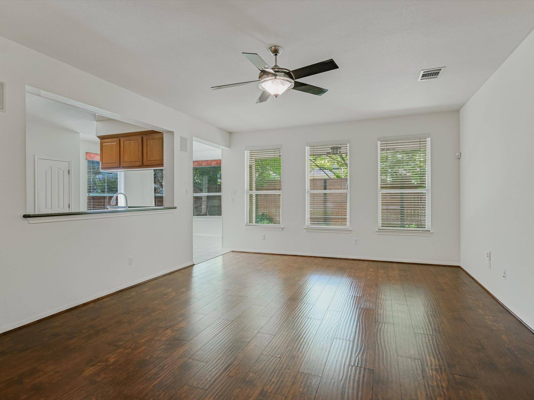 2007 Forest Hill CV, Round Rock, TX 78665