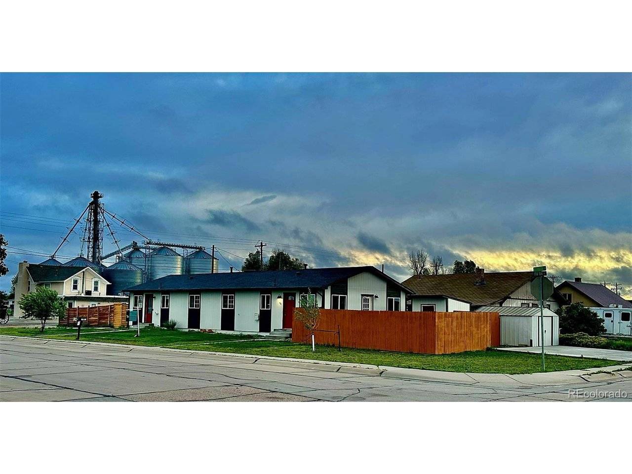 490 Washington #A & B, Bennett, CO 80102
