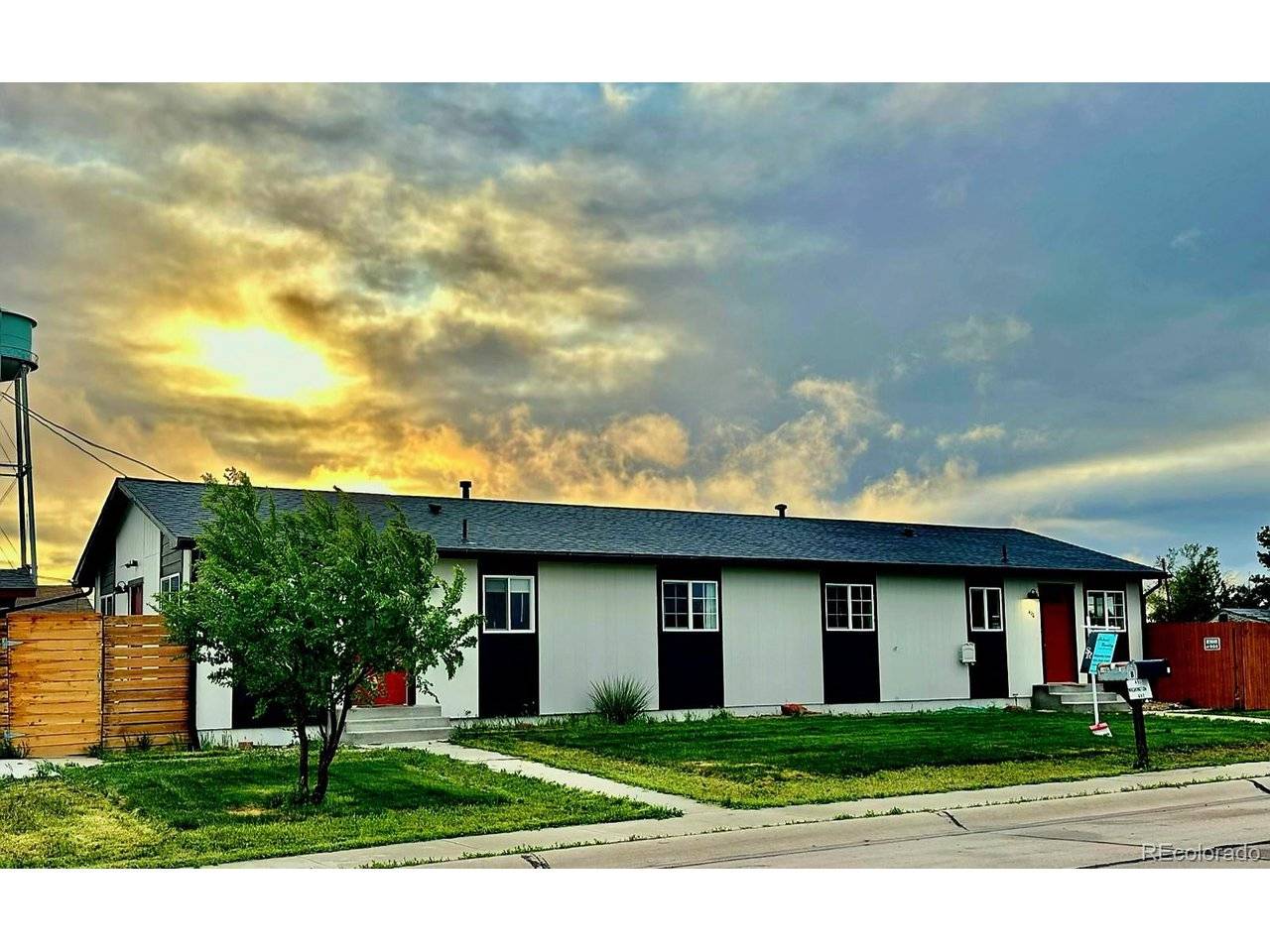490 Washington #A & B, Bennett, CO 80102