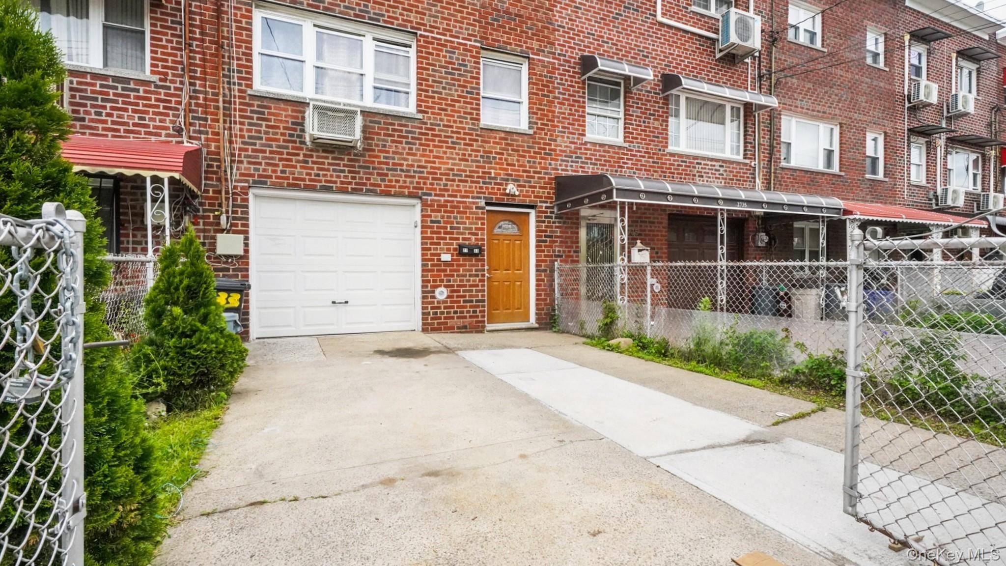 2733 Hone AVE, Bronx, NY 10469