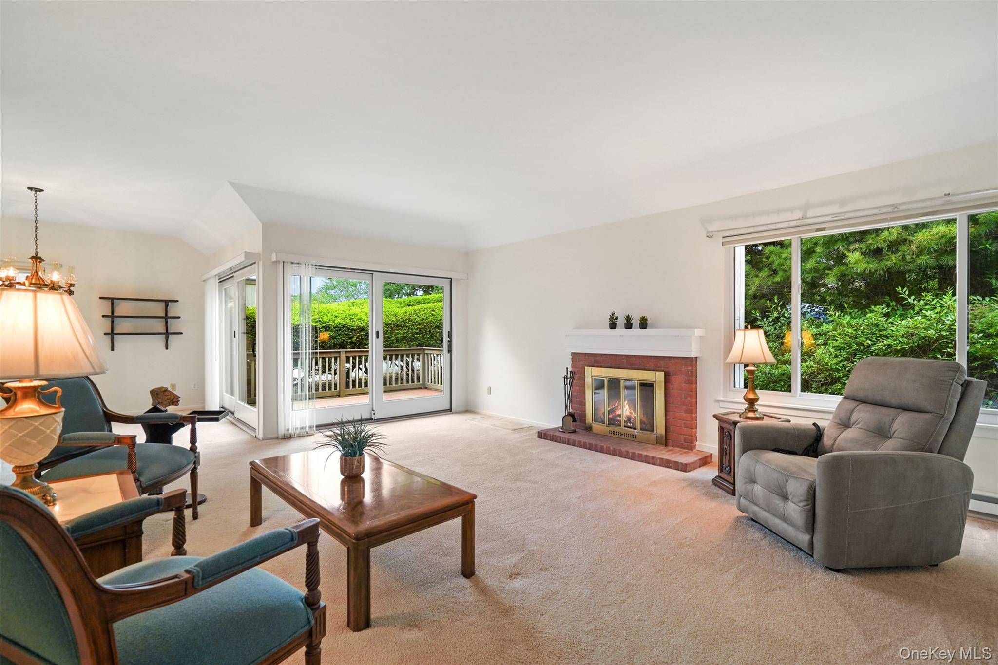 101 Heritage Hills DR #A, Somers, NY 10589