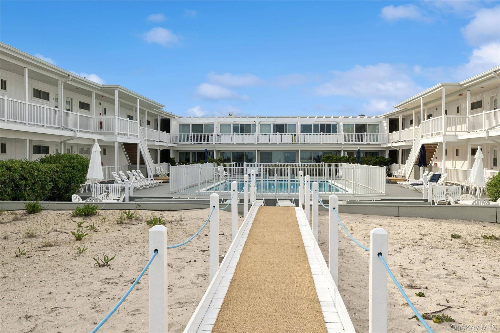 281 Dune RD #17B, Westhampton Beach, NY 11978