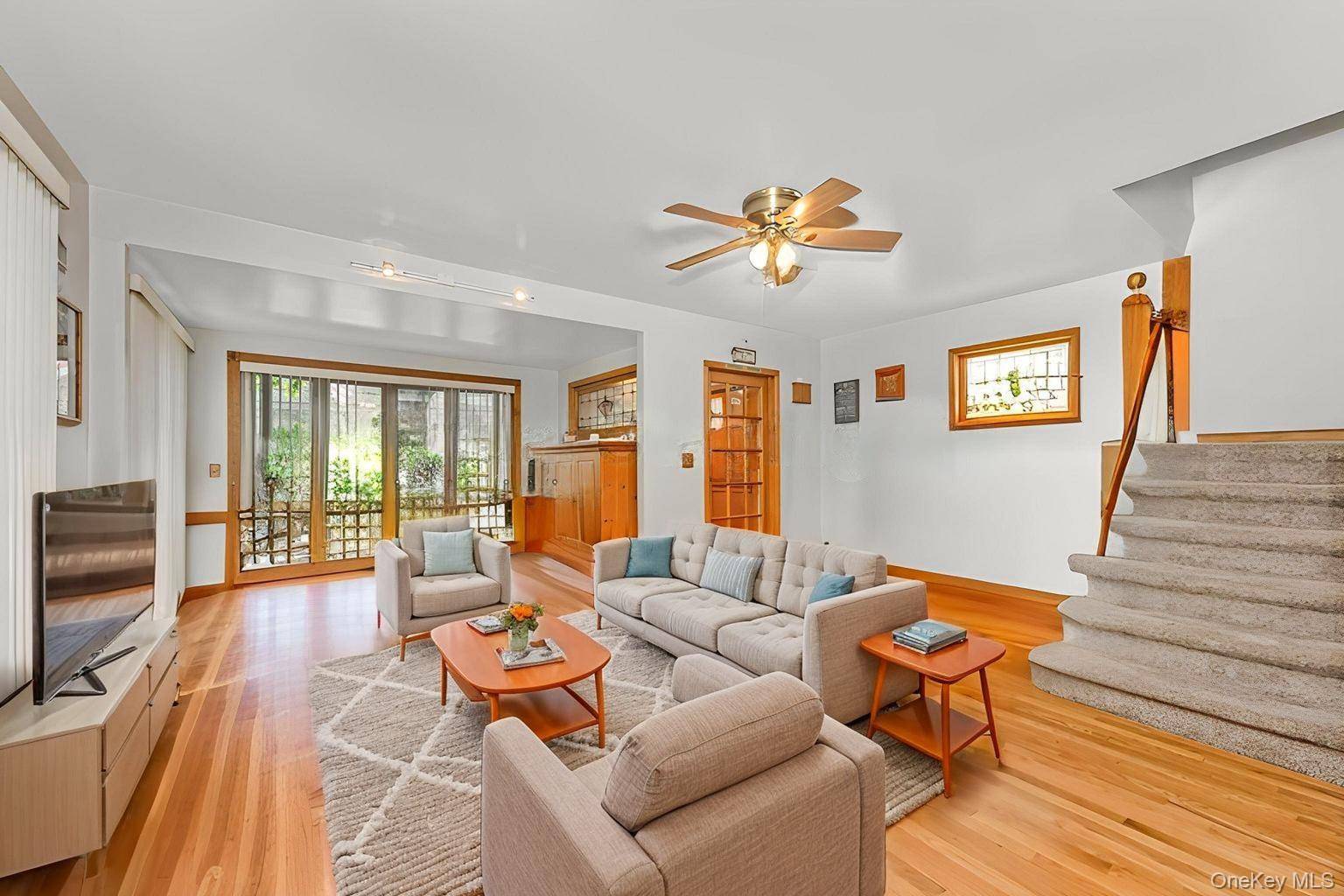 7815 Woodhaven BLVD, Ridgewood, NY 11385