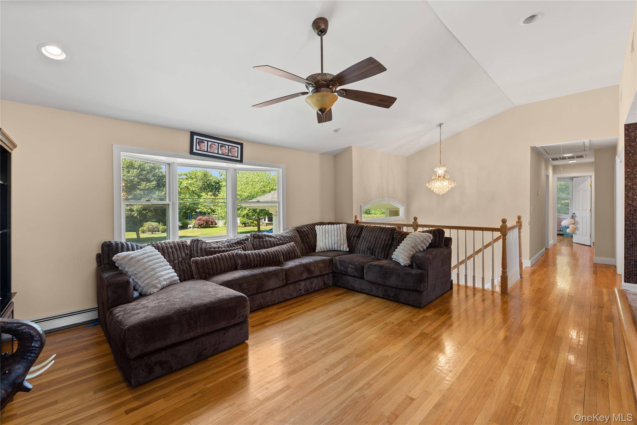 236 Windsor AVE, Brightwaters, NY 11718