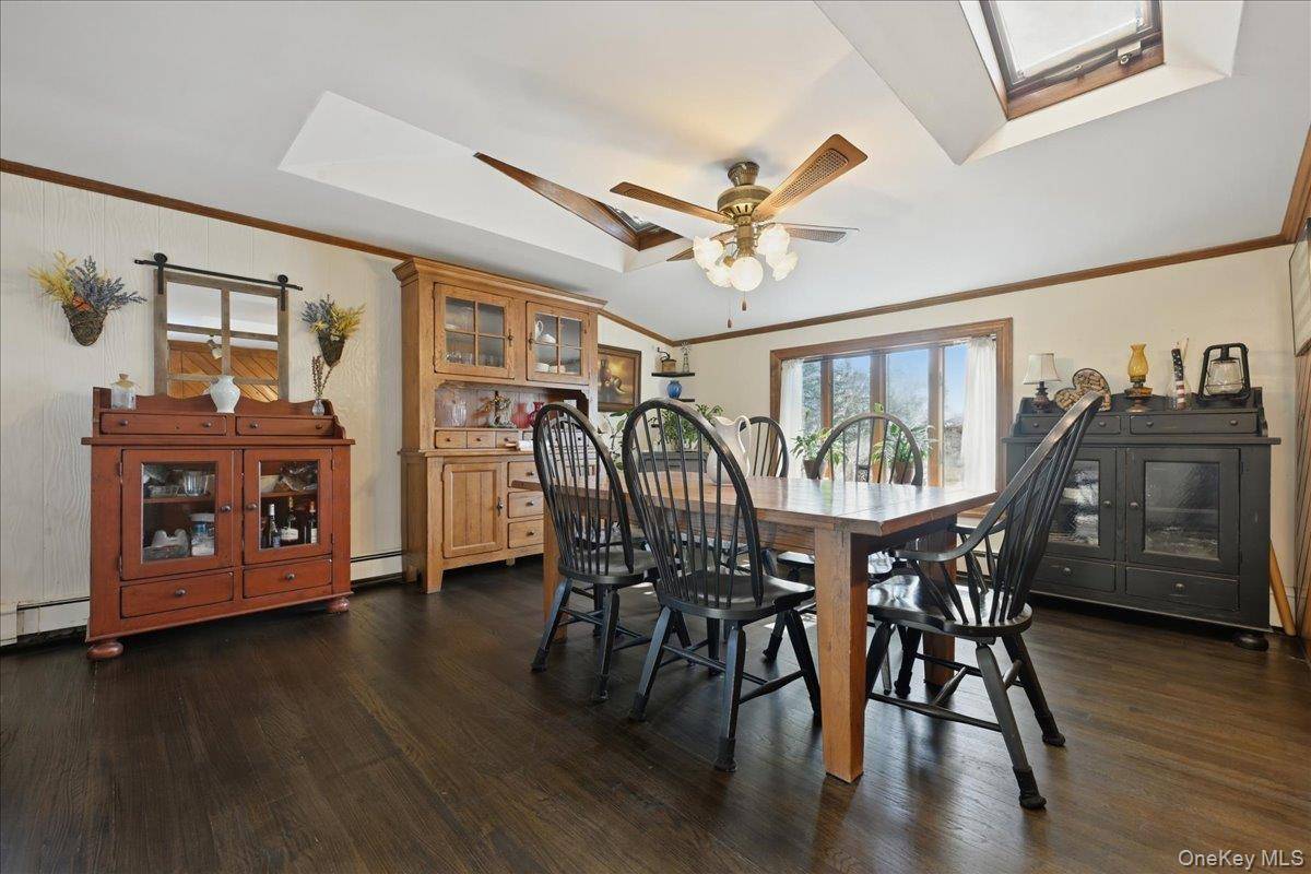 62 Linden BLVD, Hicksville, NY 11801