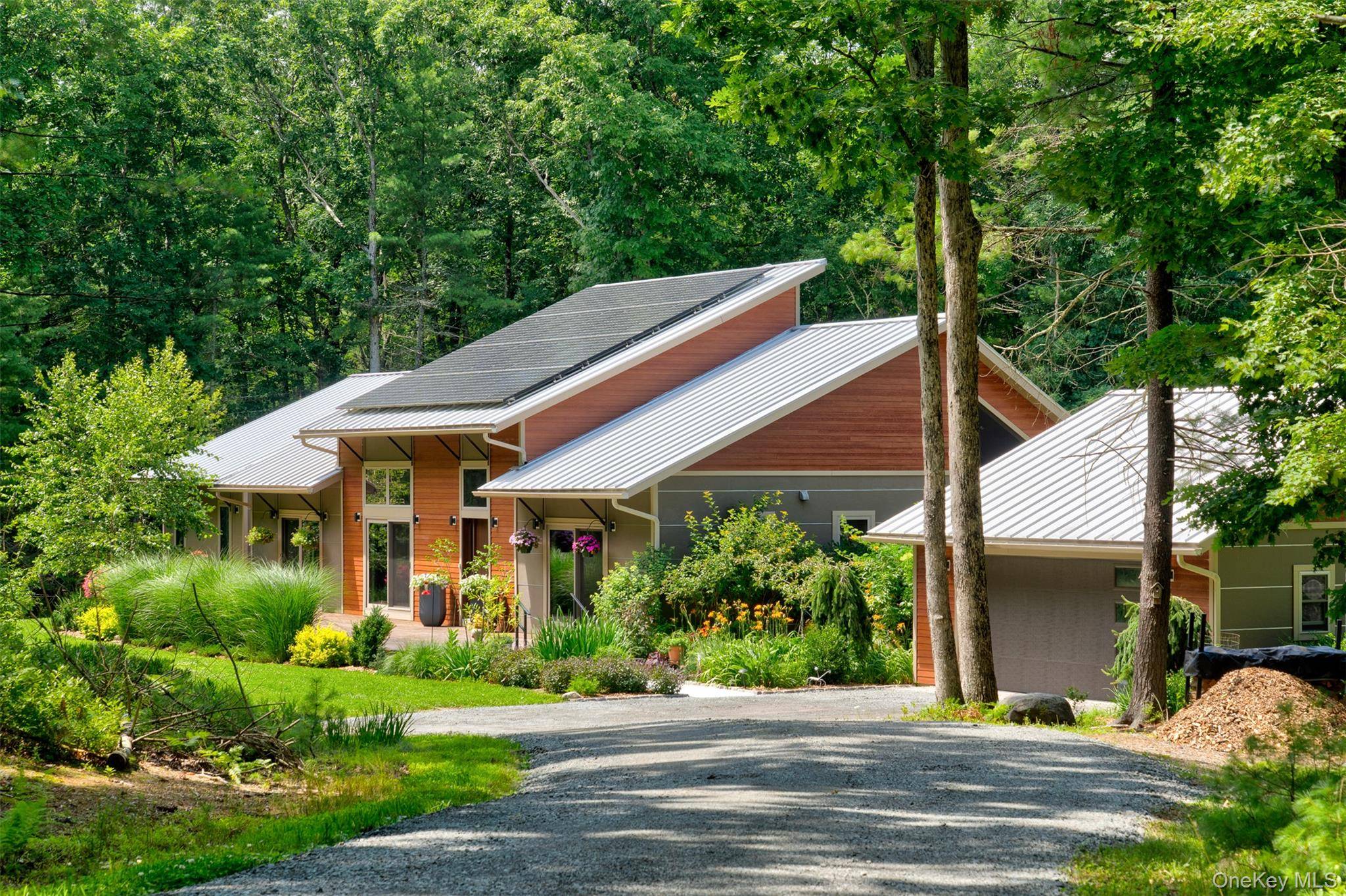 116 Francis DR, Narrowsburg, NY 12764