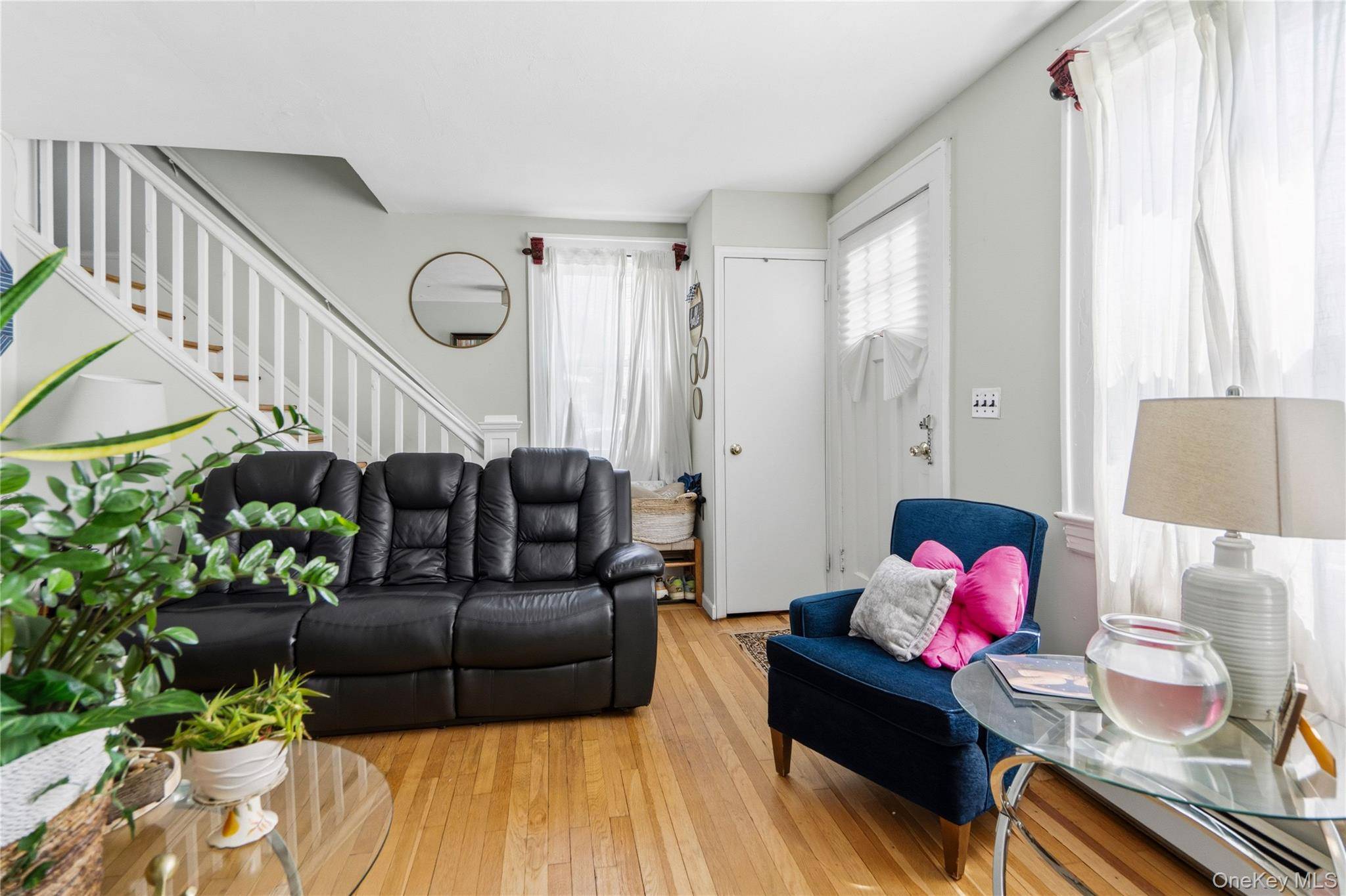 194 Woodfield RD, West Hempstead, NY 11552