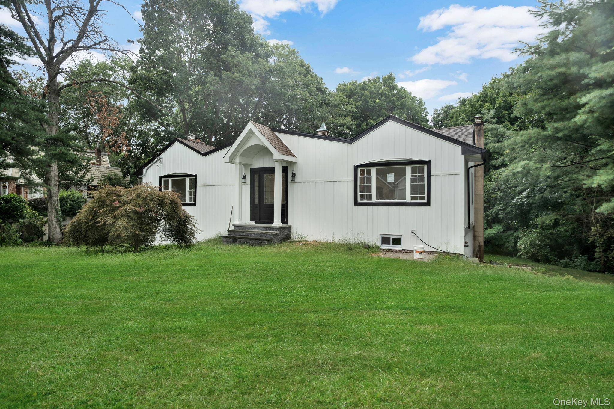 7 Weinmann BLVD, Melville, NY 11747