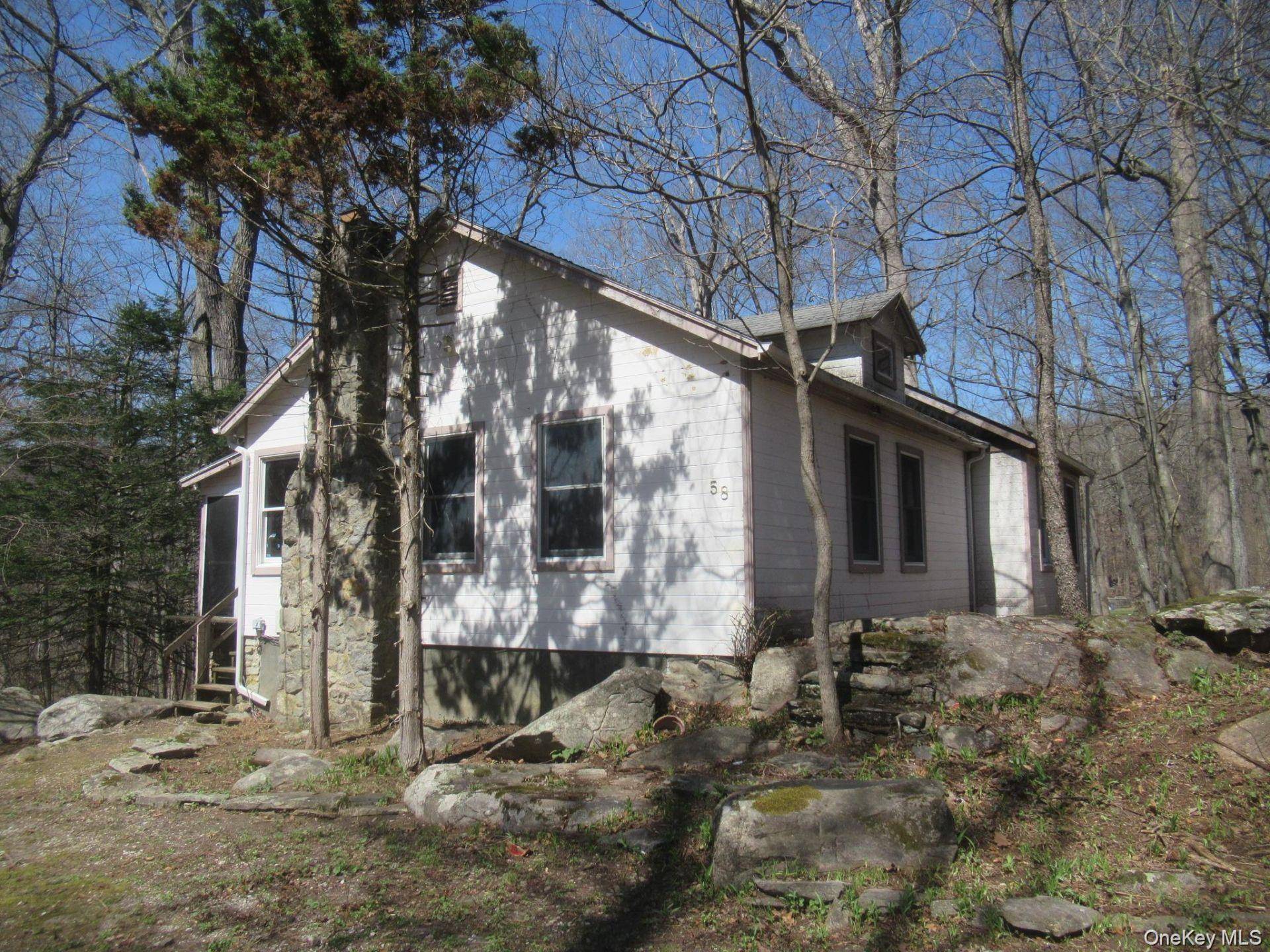 58 Hillside DR, Mahopac, NY 10541