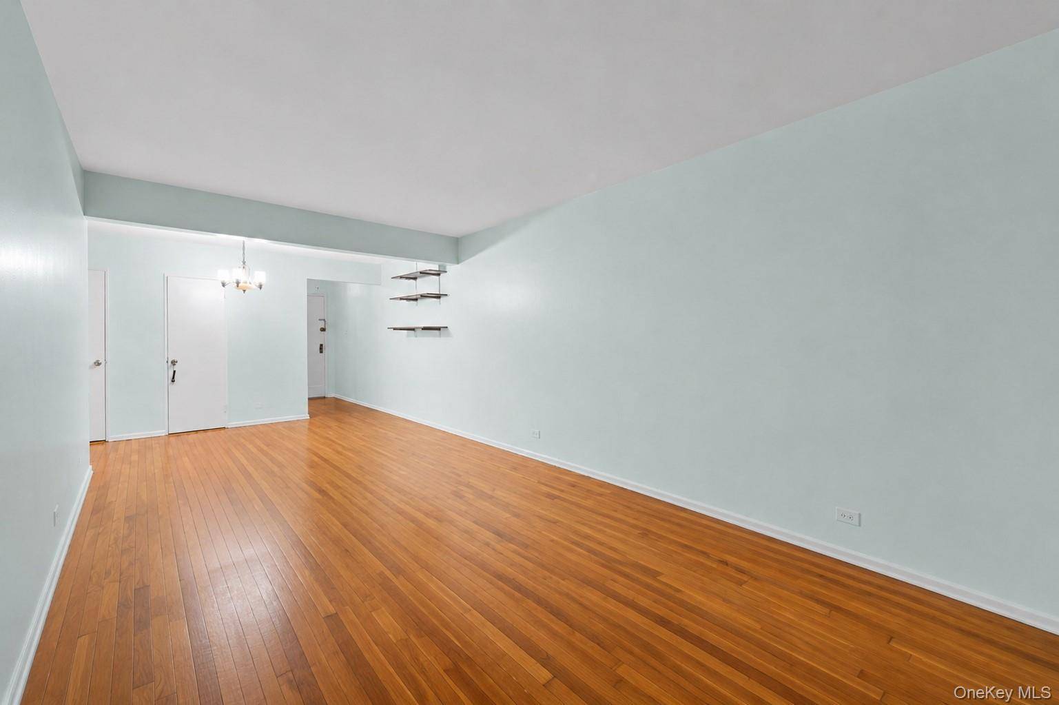 83-85 Woodhaven BLVD #3R, Woodhaven, NY 11421